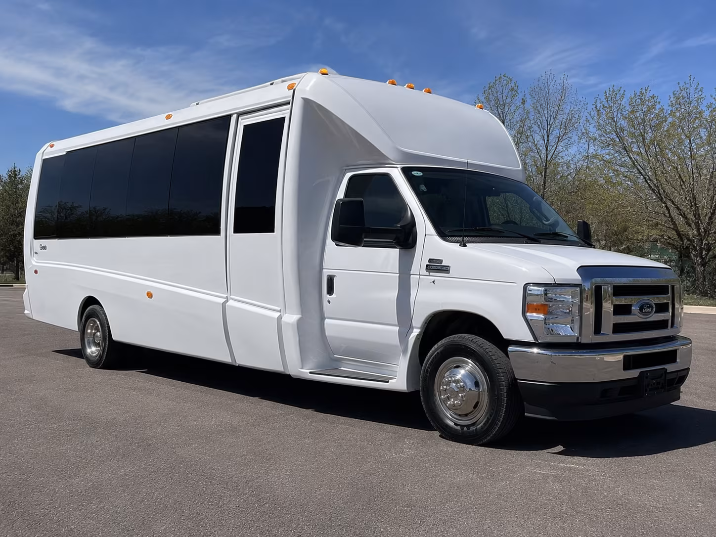 bachelor and bachelorette party buses in broken arrow