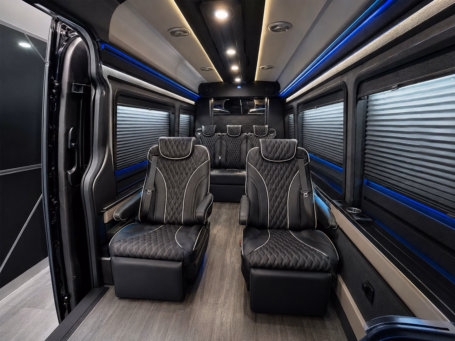 broken arrow airport shuttle buses for employees