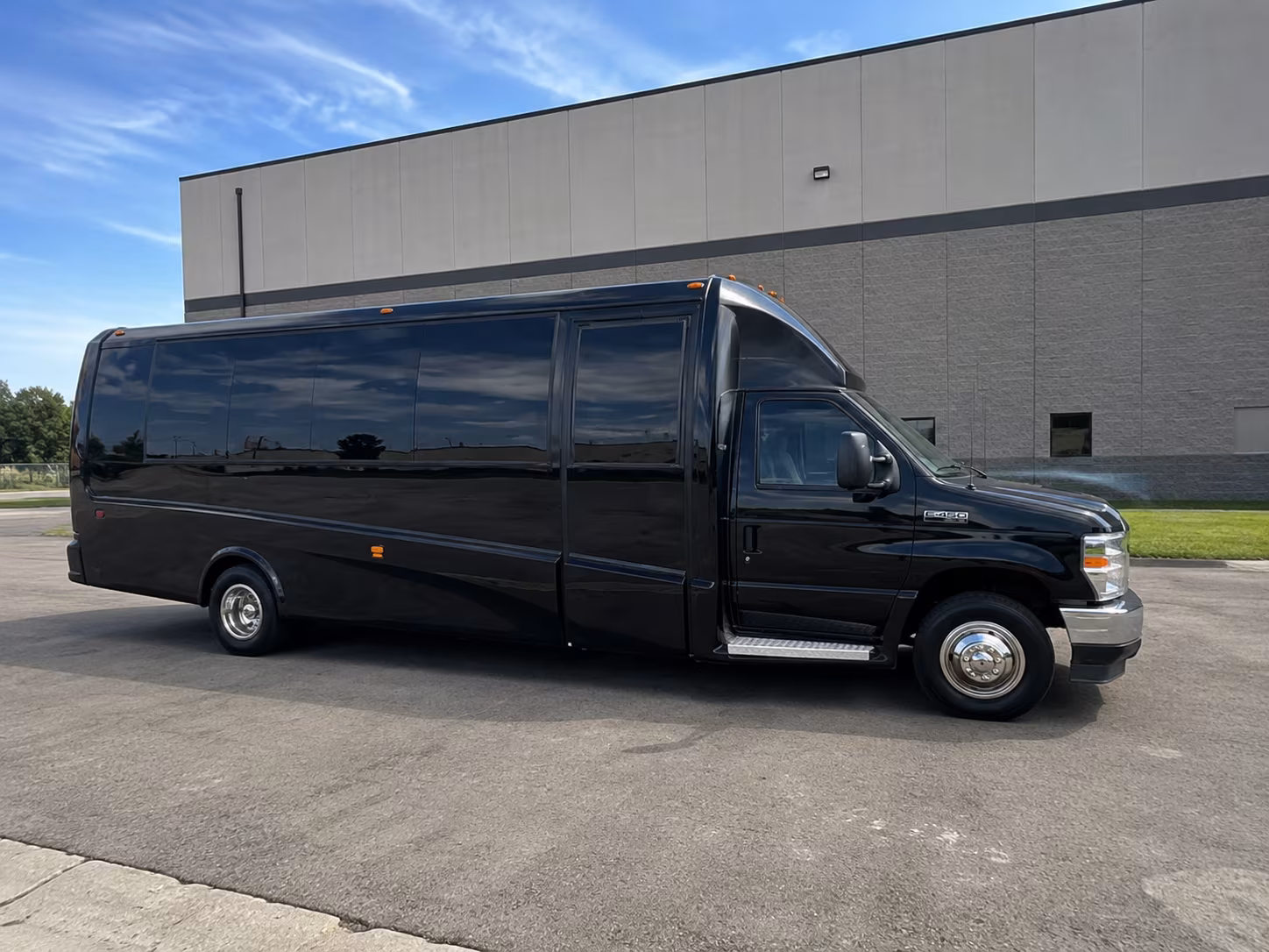 broken arrow family reunion and vacation bus rentals